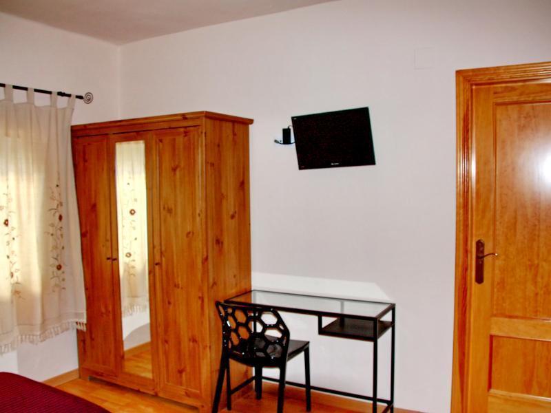 Hostal Rte. Elena Fuentes de Ebro Cameră foto